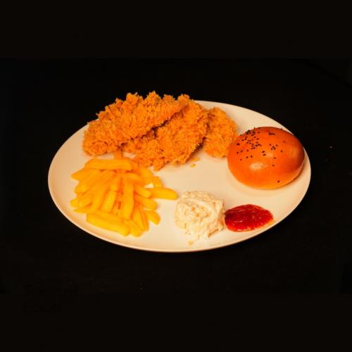 فیله مرغ استریپس چهار تکه