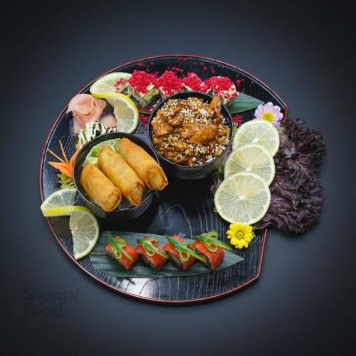 پک 001 میکس سوشی و غذای آسیایی